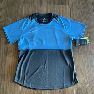 Nike Academy Pro Soccer Top Womens M